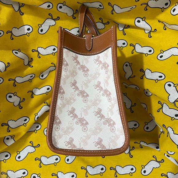 Coach Classic Print Leather Tote Bag - Picture 3 of 8